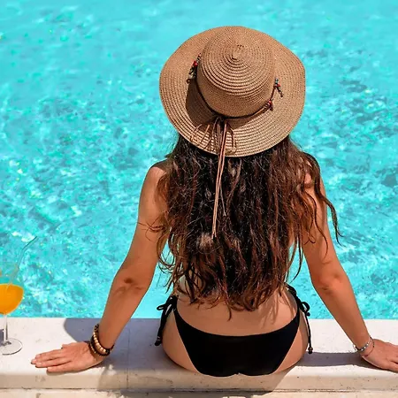 Pinaza B Vrbnik (Primorje-Gorski Kotar)